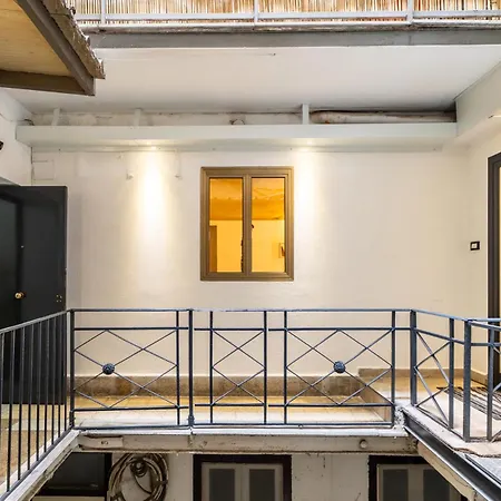 Apartment In The Center, Politeama District ! *
