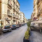 Appartamento In The Center, Politeama District ! *